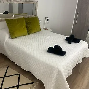 Apartment Gurea Casco Viejo Con Opcion A Parking